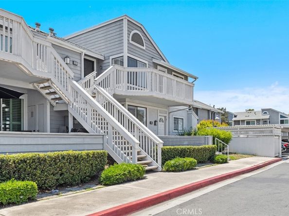 131 Remington 239, Irvine CA 92620