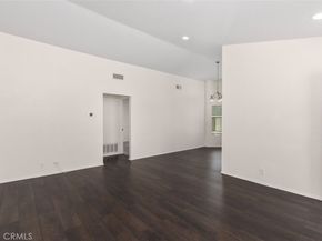 131 Remington 239, Irvine CA 92620