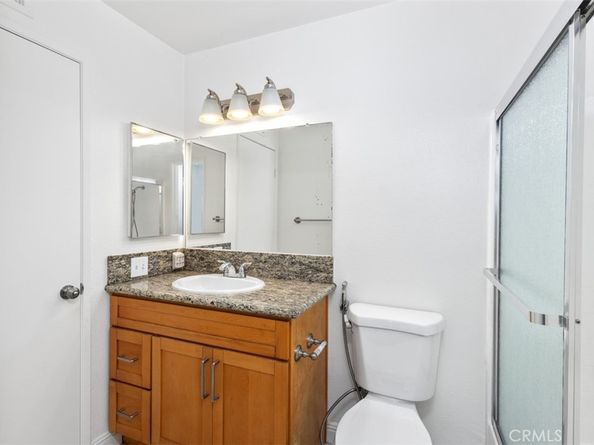 131 Remington 239, Irvine CA 92620