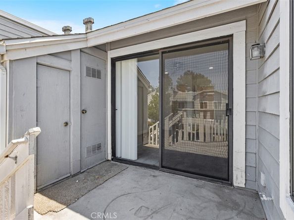 131 Remington 239, Irvine CA 92620