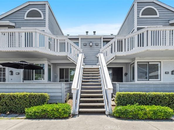 131 Remington 239, Irvine CA 92620