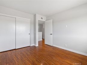 32 Goldenbush, Irvine CA 92604