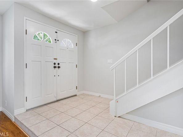 32 Goldenbush, Irvine CA 92604