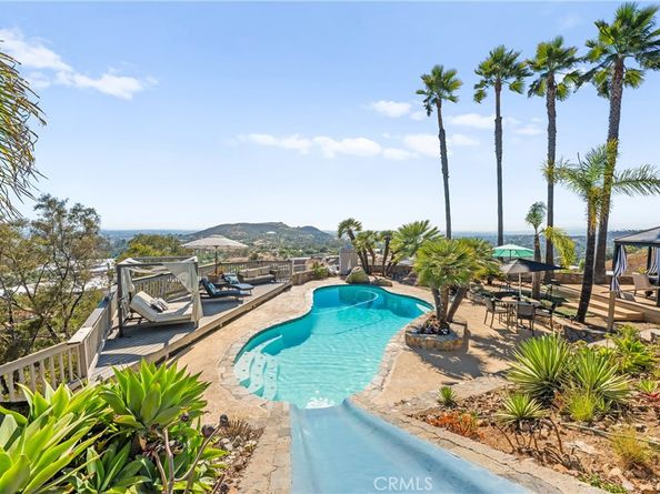 635 Becky Lane, San Marcos CA 92069