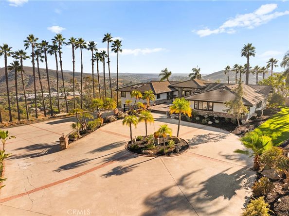 635 Becky Lane, San Marcos CA 92069
