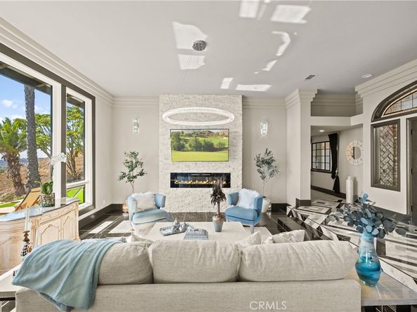 635 Becky Lane, San Marcos CA 92069