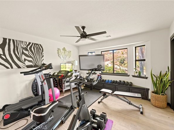 635 Becky Lane, San Marcos CA 92069
