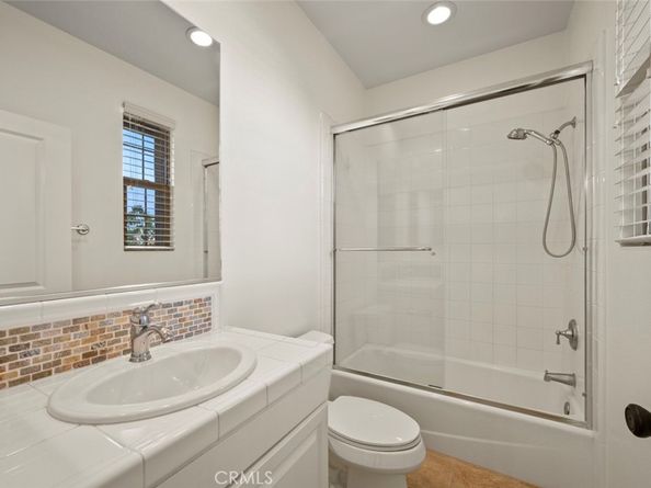 21 Land Bird, Irvine CA 92618