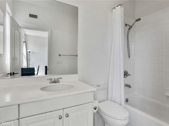 18 Calle De La Luna, San Clemente CA 92673
