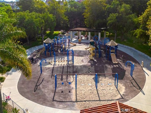 18 Calle De La Luna, San Clemente CA 92673