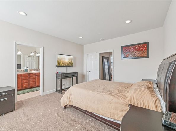 3804 Howard Avenue, Los Alamitos CA 90720