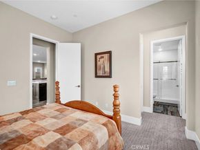 74 Iluna, Irvine CA 92618