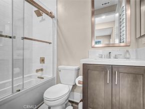 74 Iluna, Irvine CA 92618