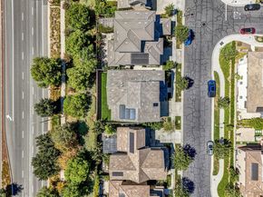 74 Iluna, Irvine CA 92618