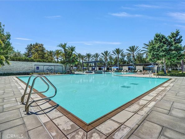 74 Iluna, Irvine CA 92618