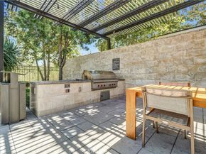 74 Iluna, Irvine CA 92618
