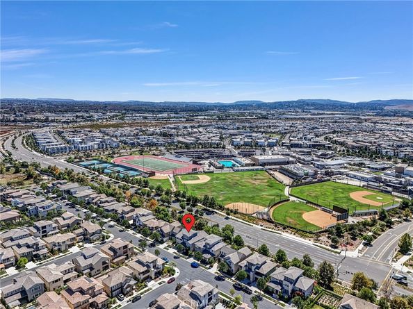 74 Iluna, Irvine CA 92618