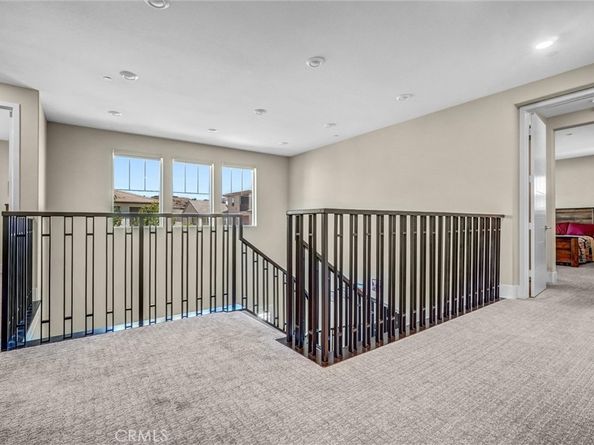 74 Iluna, Irvine CA 92618