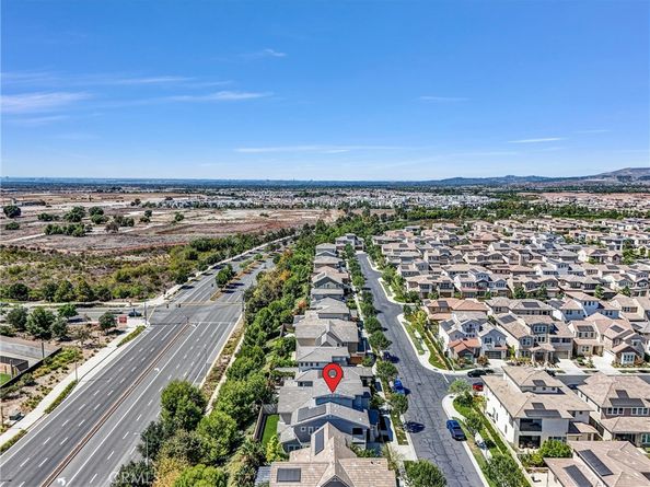 74 Iluna, Irvine CA 92618