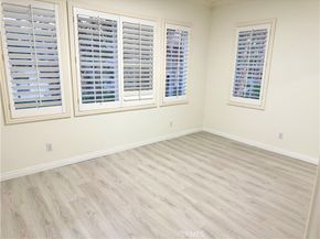 8 Salton 70, Irvine CA 92602