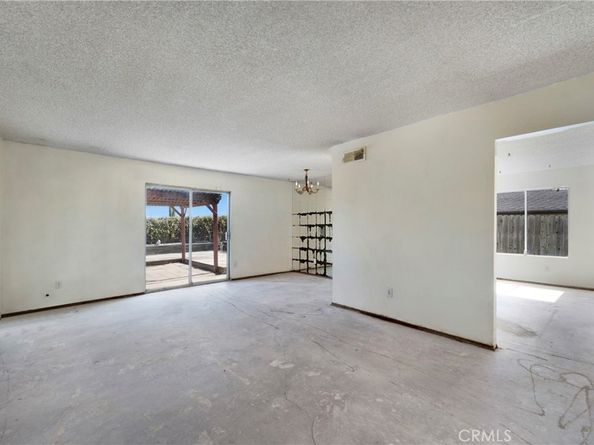 8364 Cacus Street, Spring Valley CA 91977