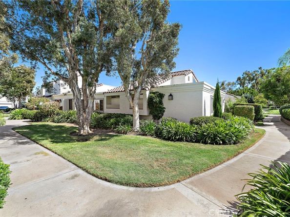 18 Navarre 133, Irvine CA 92612