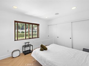 18 Navarre 133, Irvine CA 92612