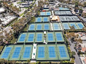 18 Navarre 133, Irvine CA 92612