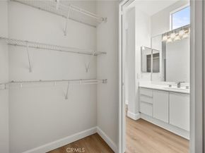 932 S Country Glen, Anaheim CA 92808