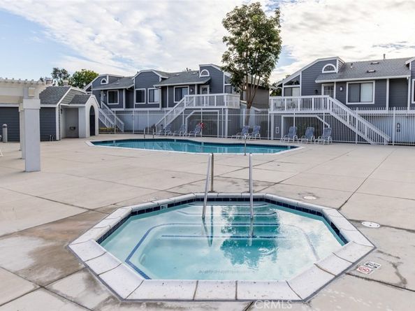 257 Huntington, Irvine CA 92620