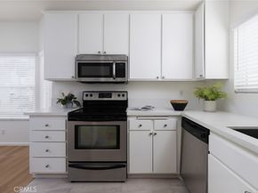 257 Huntington, Irvine CA 92620