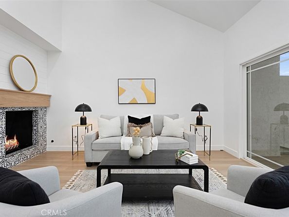 17738 Plaza Acosta, San Diego CA 92128