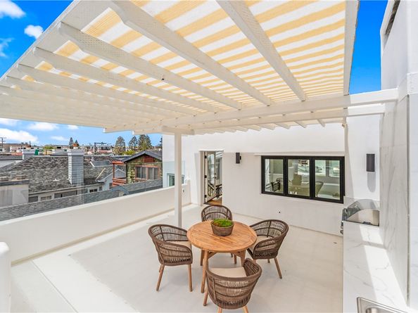 541 4th, Manhattan Beach CA 90266