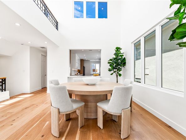 541 4th, Manhattan Beach CA 90266