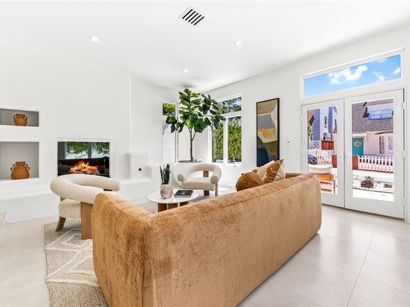 541 4th, Manhattan Beach CA 90266