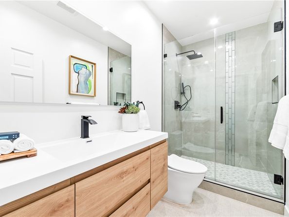 541 4th, Manhattan Beach CA 90266