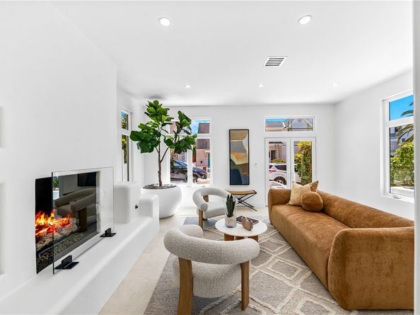 541 4th, Manhattan Beach CA 90266