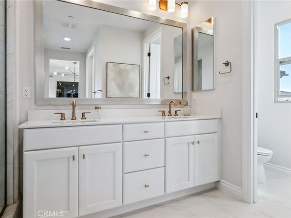 110 Globe, Irvine CA 92618