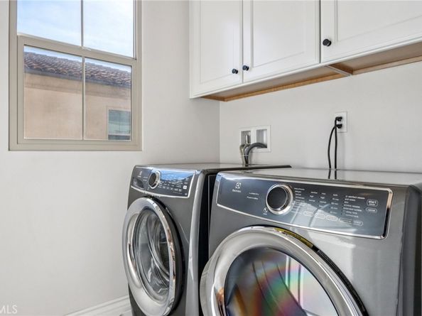 110 Globe, Irvine CA 92618