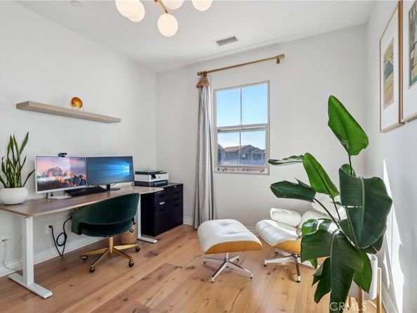 110 Globe, Irvine CA 92618