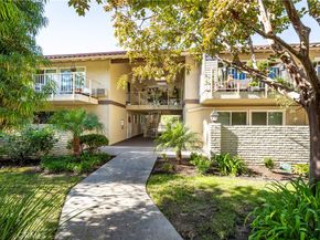 898 Ronda Sevilla N, Laguna Woods CA 92637