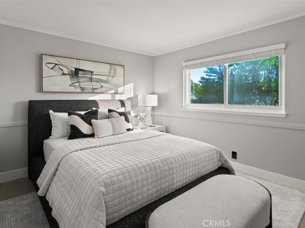 9882 Kings Canyon, Huntington Beach CA 92646