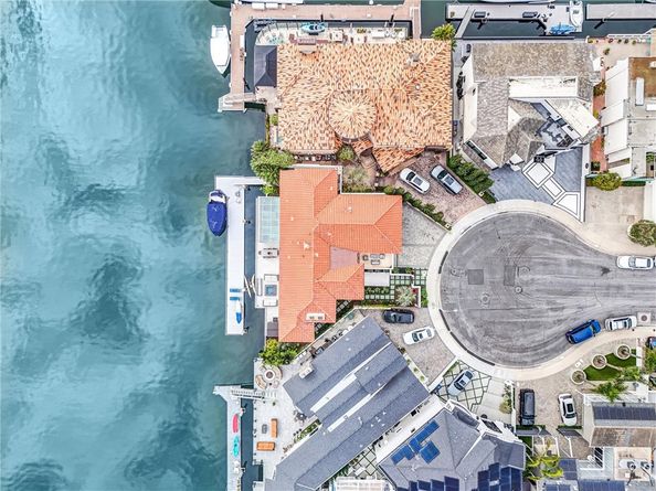 16412 Ardsley Circle, Huntington Beach CA 92649