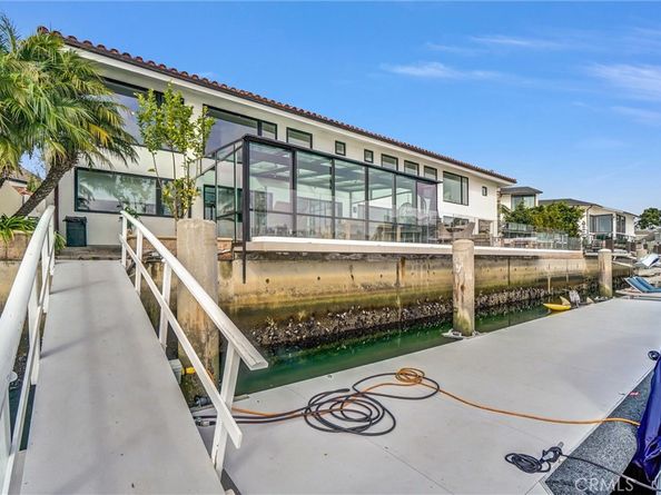 16412 Ardsley Circle, Huntington Beach CA 92649