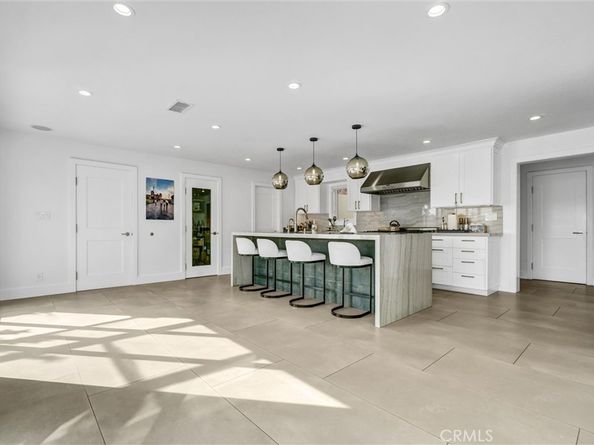 16412 Ardsley Circle, Huntington Beach CA 92649