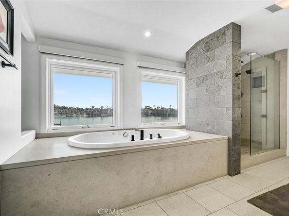 16412 Ardsley Circle, Huntington Beach CA 92649