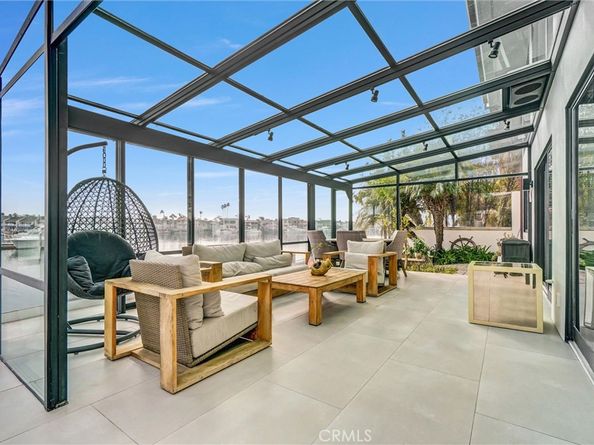 16412 Ardsley Circle, Huntington Beach CA 92649