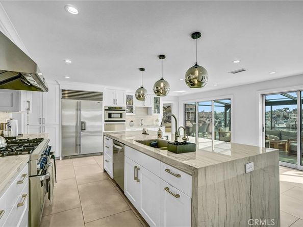 16412 Ardsley Circle, Huntington Beach CA 92649