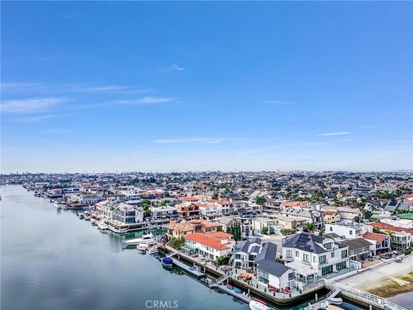 16412 Ardsley Circle, Huntington Beach CA 92649