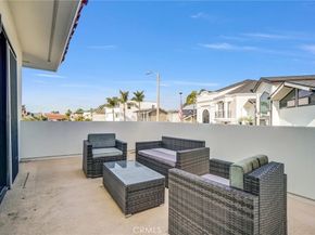 16412 Ardsley Circle, Huntington Beach CA 92649